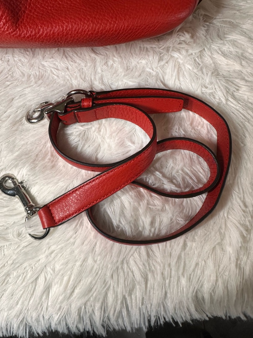 Coach Red Leather Shoulder Hobo with crossbody option F23293 - Picture 7 of 13